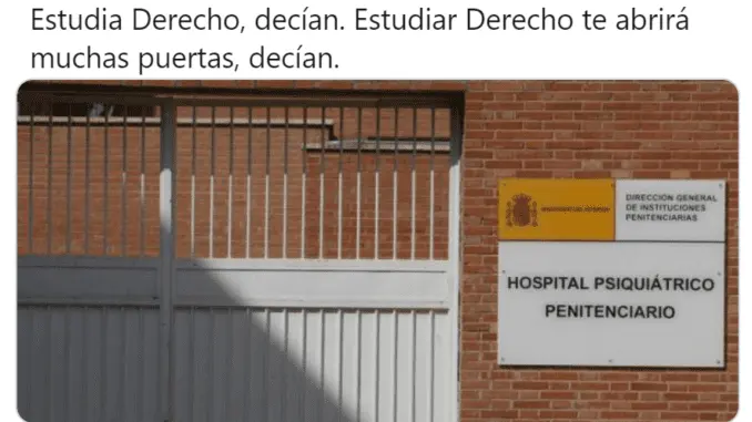 Quiero abandonar la carrera de Derecho